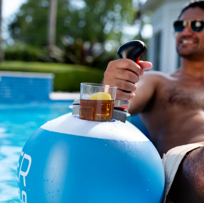 Motorized Luxury Pool Lounger 2.0 12V